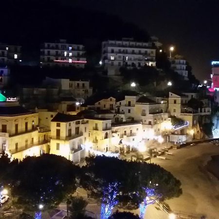 Casa Vacanza Alla Marina - Cetara Villa Bagian luar foto